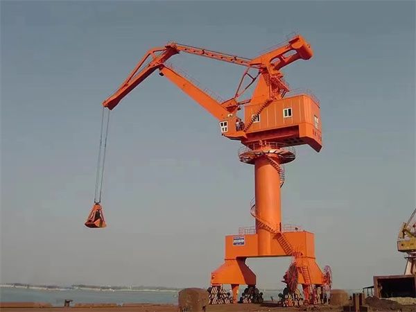 門座機